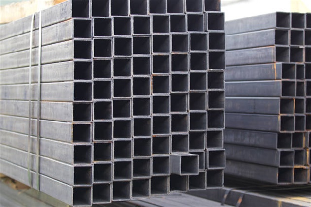 江苏<font style='color:red'>无缝方矩管</font>生产制造